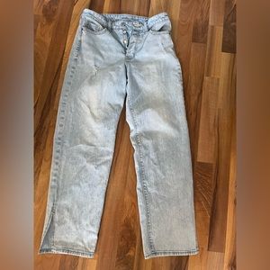 Old Navy OG Loose Button Fly, Size 6, slits at bottom of leg